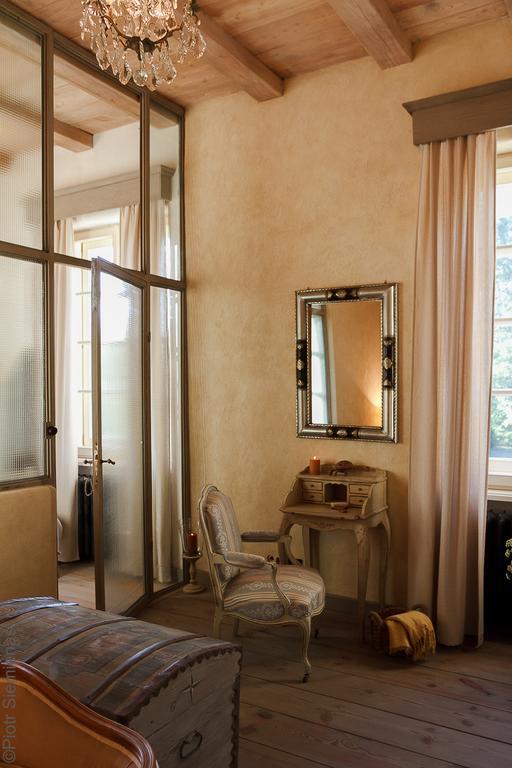 Dwor Dawidy Bed & Breakfast Mlynary Ruang foto