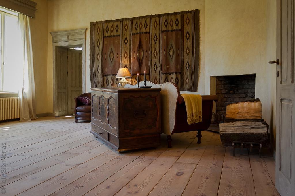 Dwor Dawidy Bed & Breakfast Mlynary Bagian luar foto